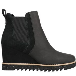 TOMS Maddie ankle black wedge Boots size 7m and NWOT